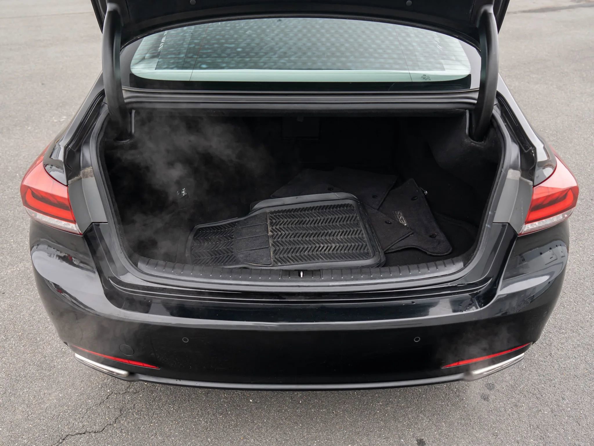 Used 2015 Hyundai Genesis 3.8 w/ Option Group 04 image 52