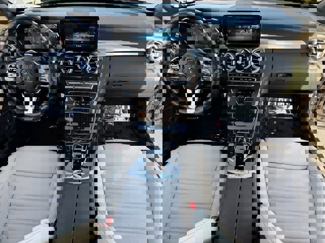 Used 2022 Mercedes-Benz C 300 Cabriolet image 10