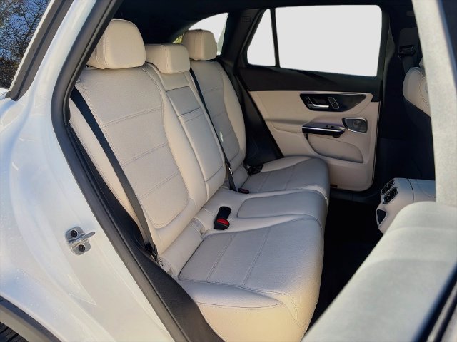 Certified 2026 Mercedes-Benz GLC 300 4MATIC image 28