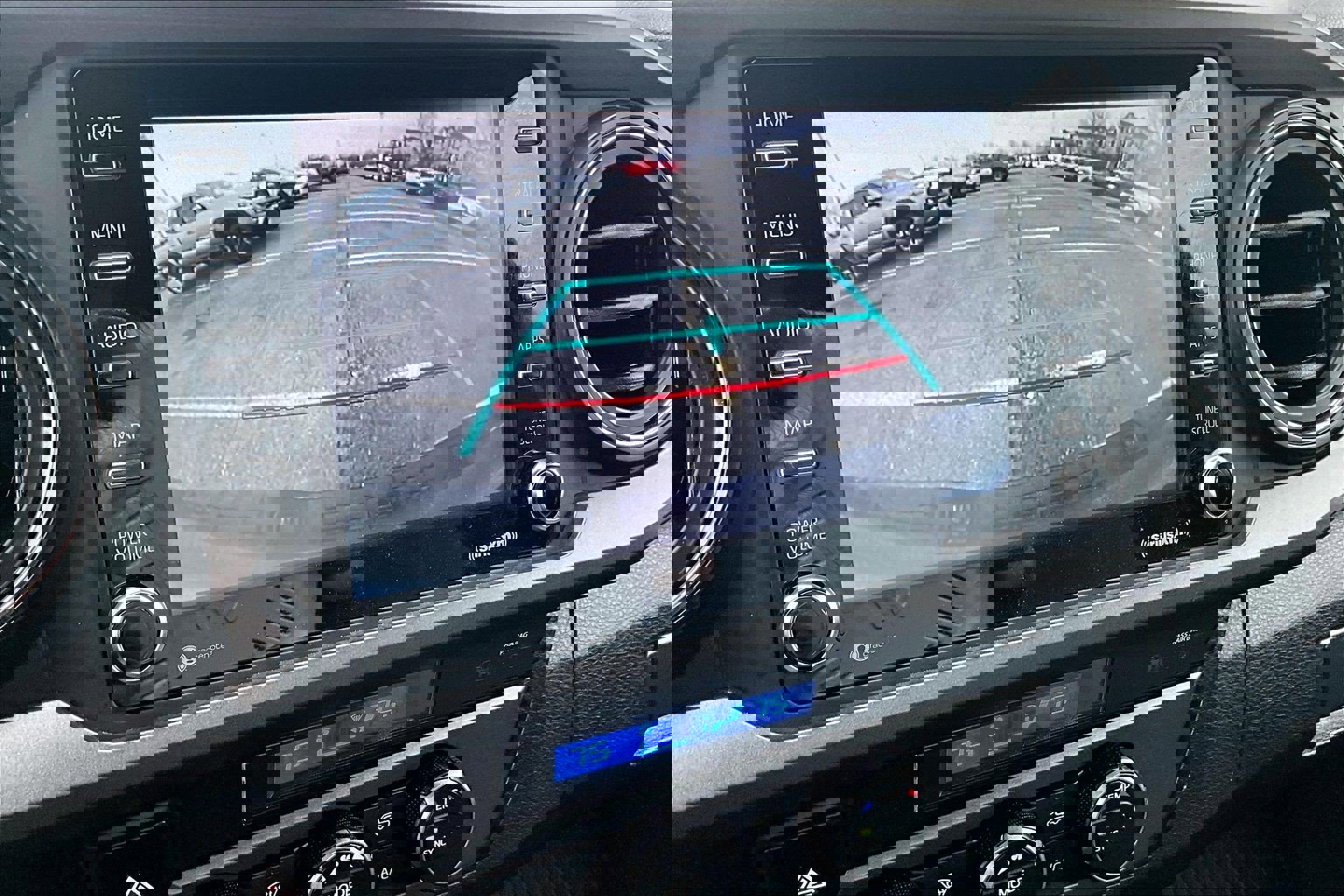 Used 2023 Toyota Tacoma TRD Off-Road image 19