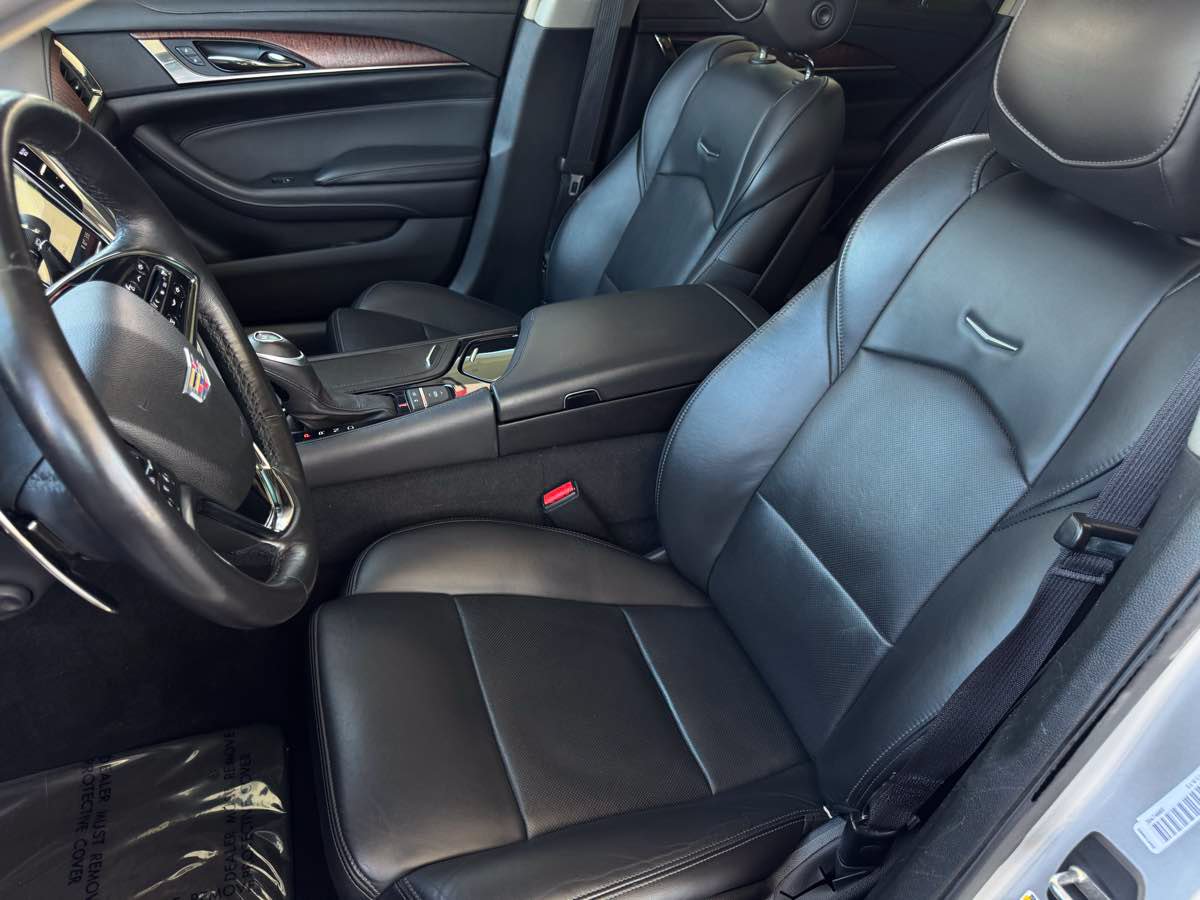Used 2019 Cadillac CTS Luxury RWD image 24