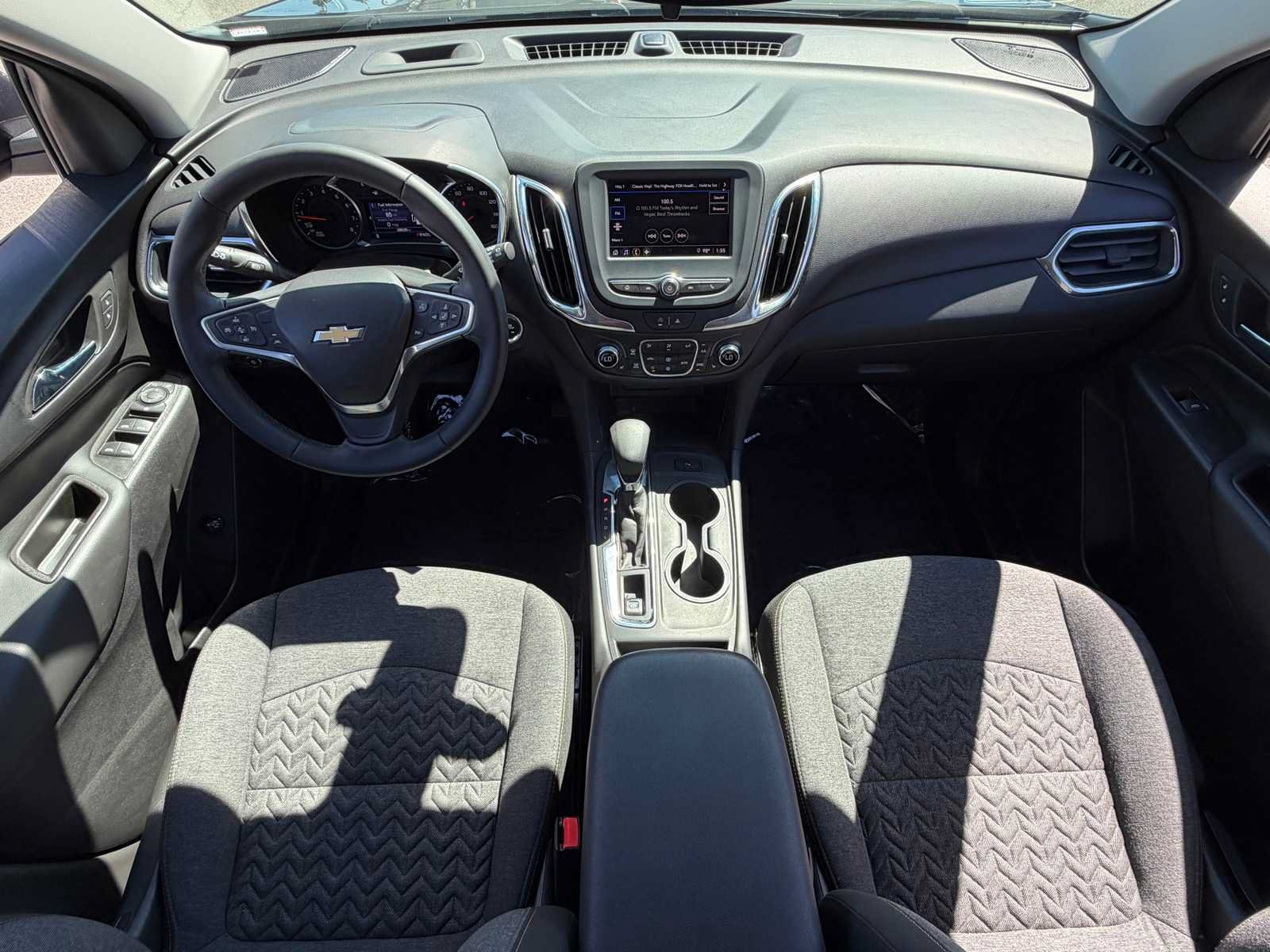 Used 2023 Chevrolet Equinox LT FWD image 24