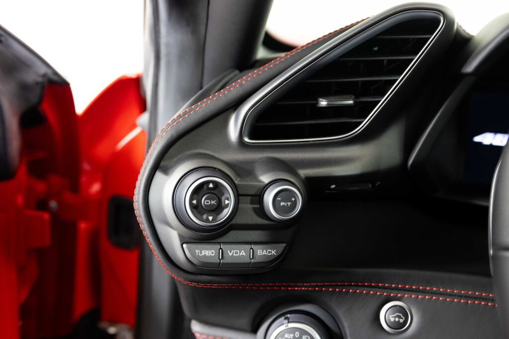 Used 2017 Ferrari 488 GTB image 27
