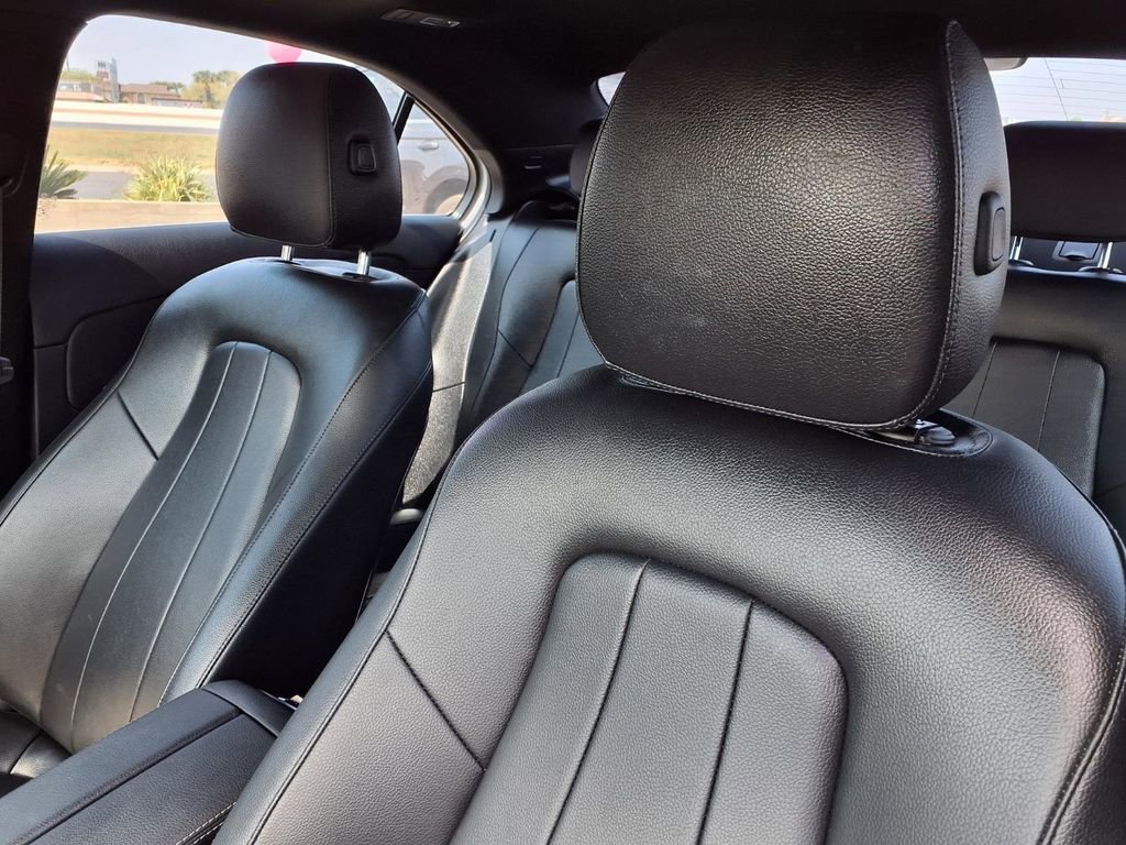 Used 2022 Mercedes-Benz A 220 image 17