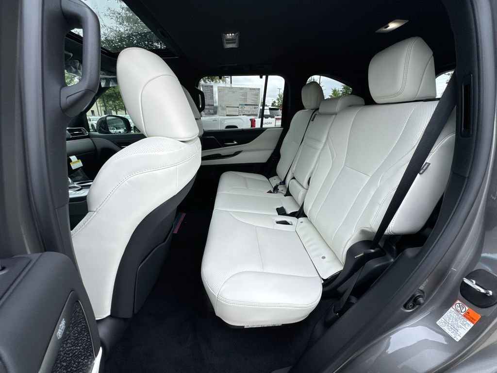 New 2026 Lexus LX 700h Luxury AWD/4WD image 31
