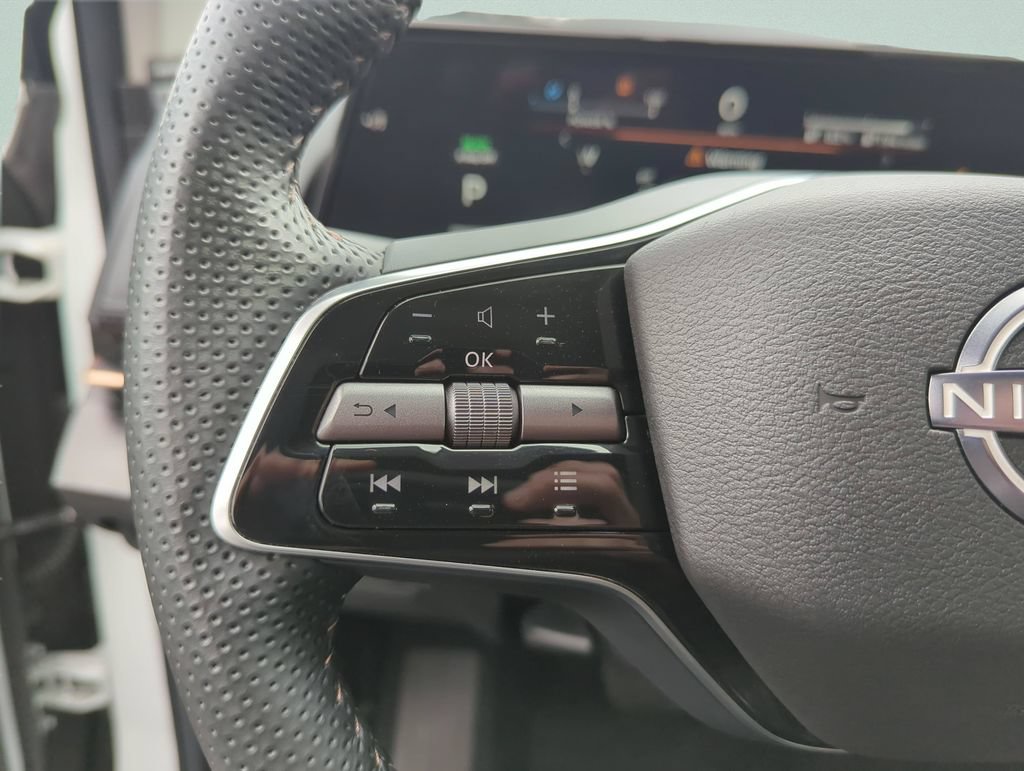 Certified 2024 Nissan Ariya FWD image 25