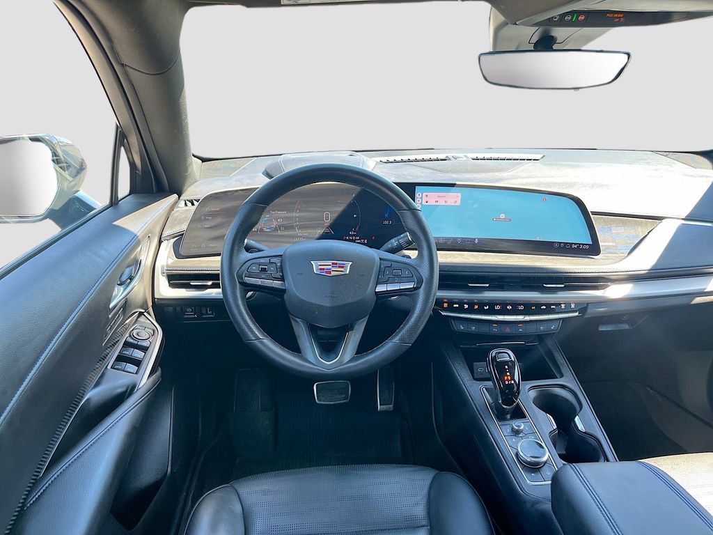 Used 2025 Cadillac XT4 Sport AWD/4WD image 24