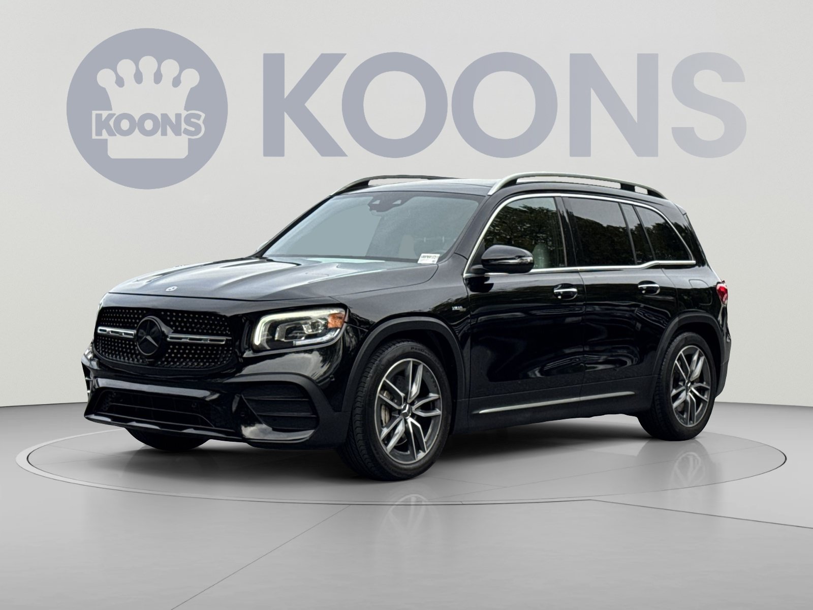 Used 2021 Mercedes-Benz GLB 35 AMG 4MATIC w/ Multimedia Package image 5