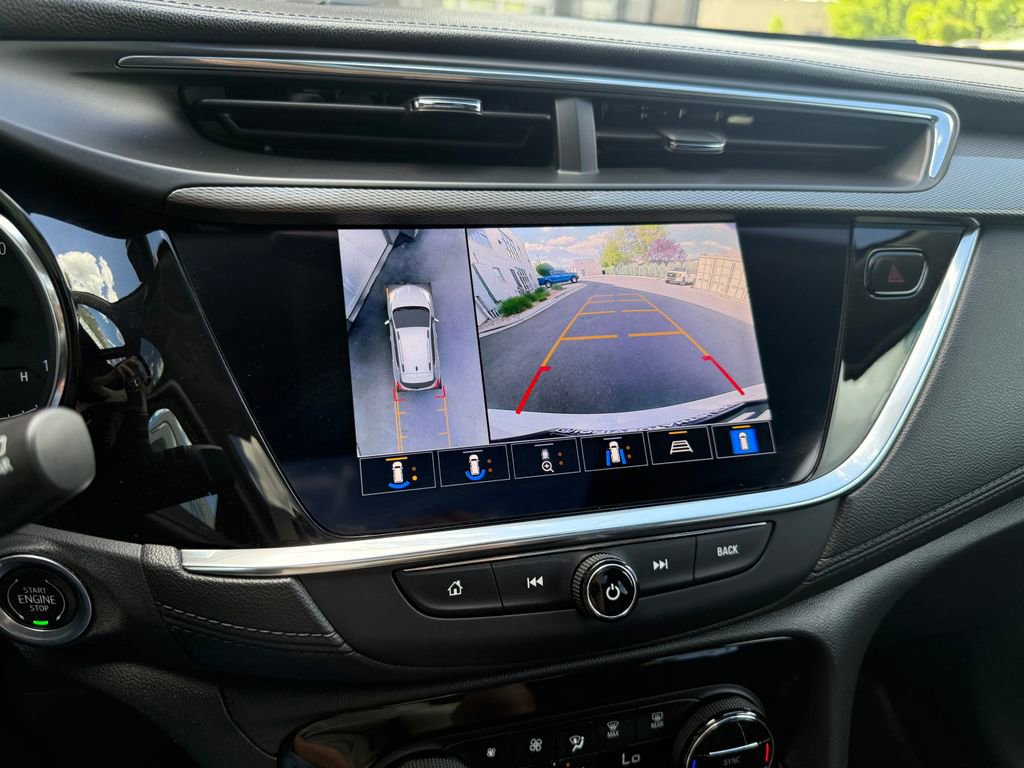 Used 2021 Buick Encore GX Essence w/ Advanced Technology Package FWD image 25