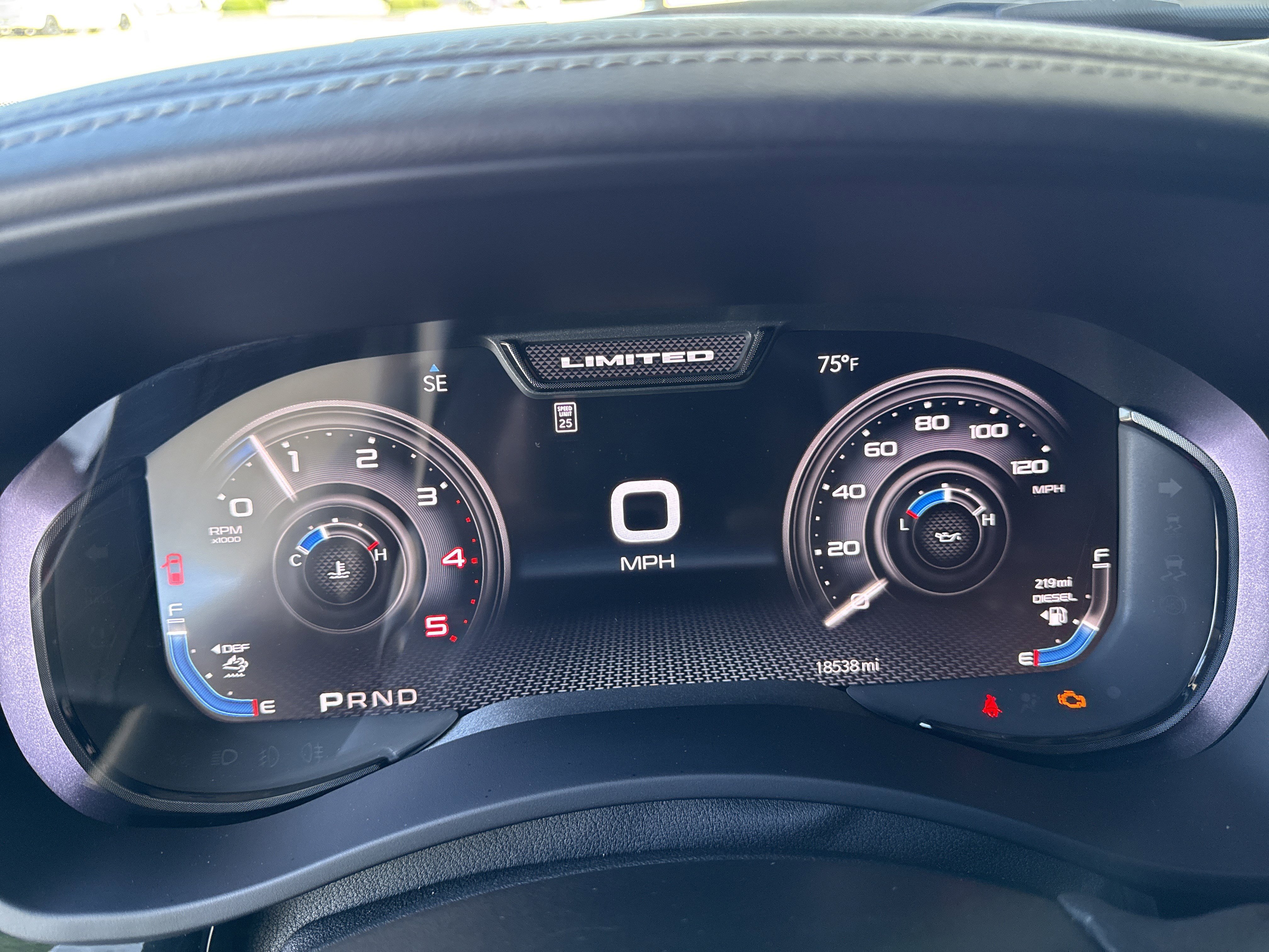 Used 2025 RAM 2500 Limited AWD/4WD image 18