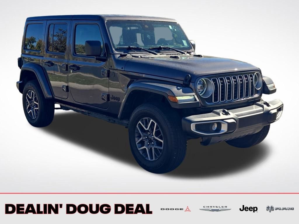 Used 2025 Jeep Wrangler Sahara image 8