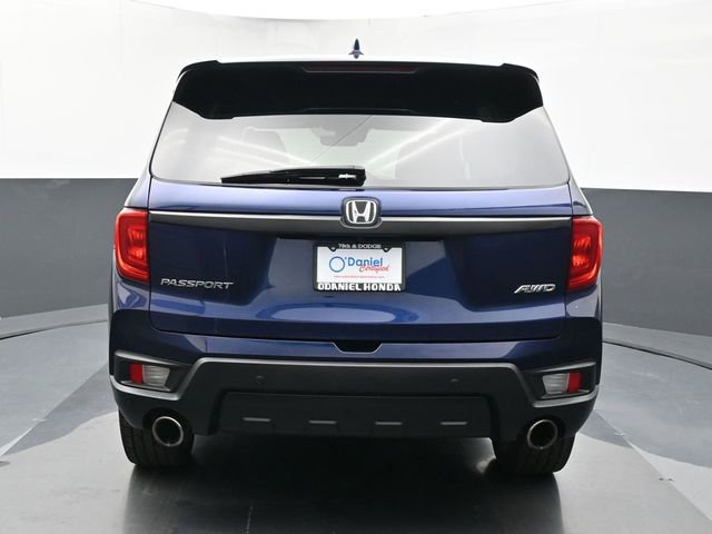 Used 2023 Honda Passport EX-L image 4