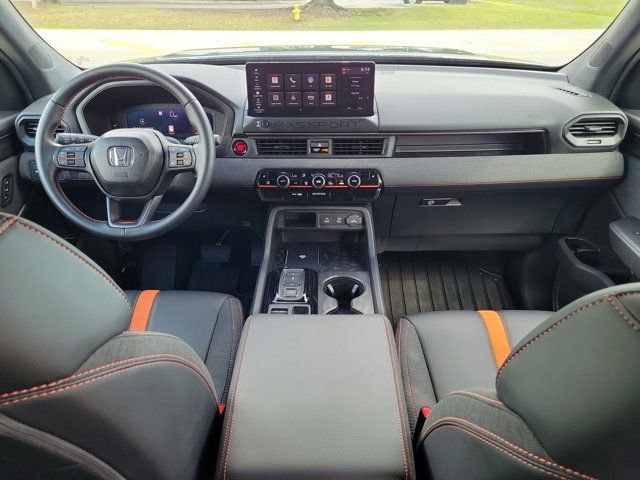 Used 2026 Honda Passport TrailSport image 2