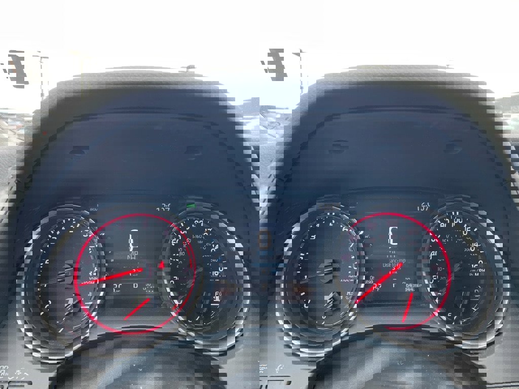 Used 2024 Toyota Camry XSE image 9