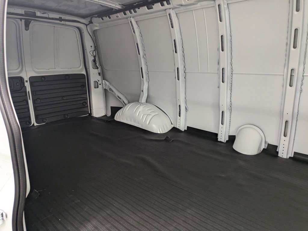 New 2025 Chevrolet Express 2500 Extended w/ Driver Convenience Package image 8