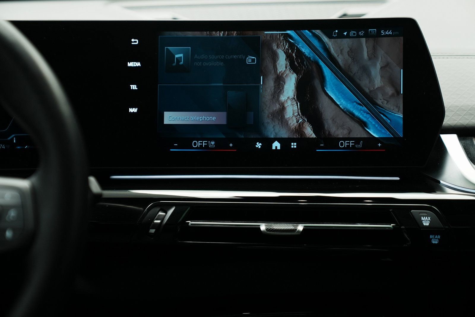 Used 2025 BMW X2 xDrive28i w/ Convenience Package image 36