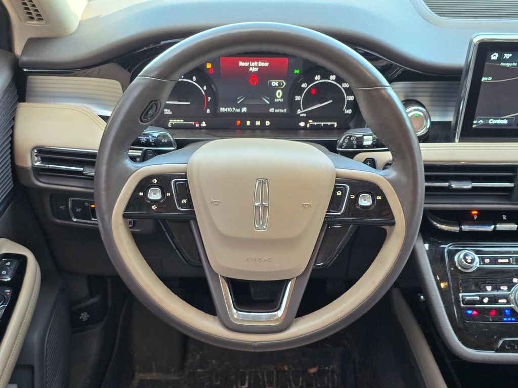 Used 2022 Lincoln Corsair FWD w/ Premium Package image 6