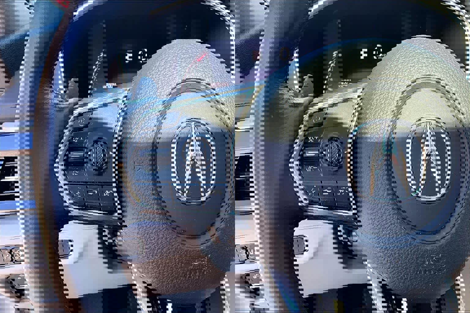 Used 2023 Acura MDX FWD w/ Technology Package image 23