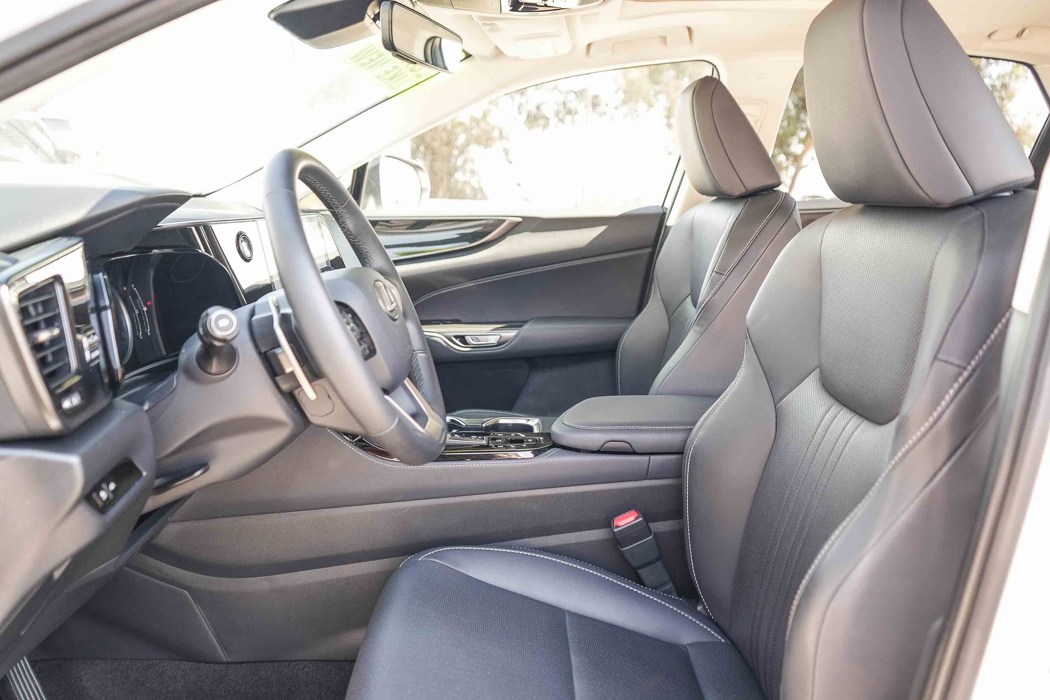 Used 2024 Lexus NX 350 AWD w/ Cold Area Package image 17