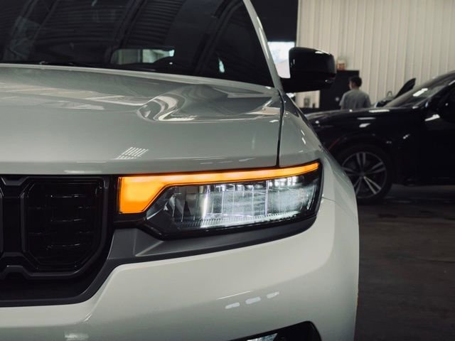 New 2026 Jeep Grand Cherokee L Limited image 3