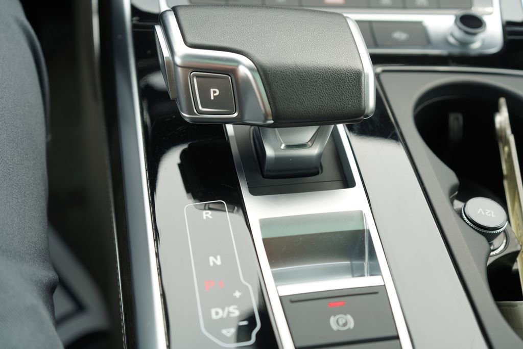 Used 2024 Audi Q7 2.0T Premium Plus image 38