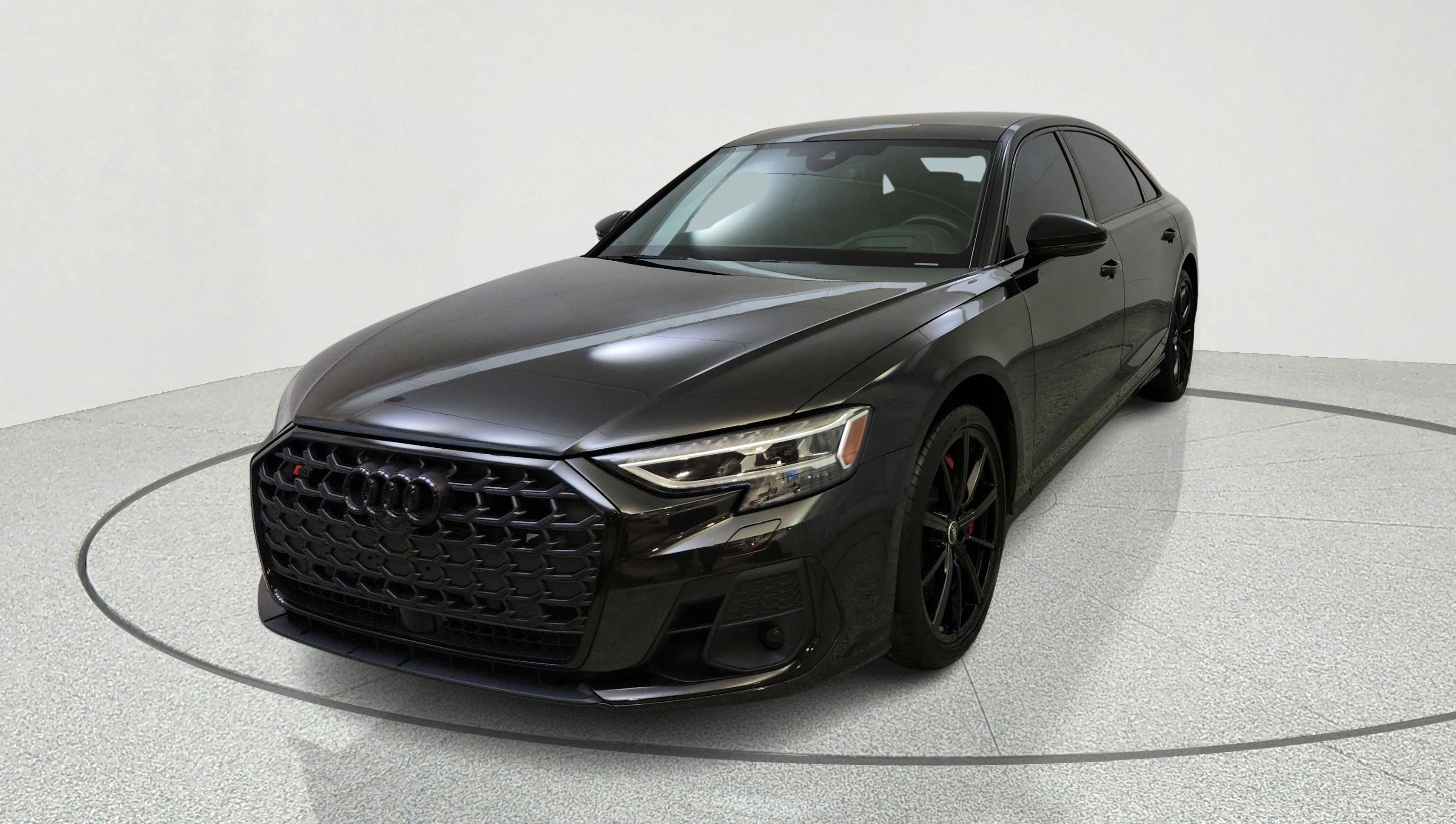 Used 2022 Audi S8 w/ S8 Comfort Plus Package AWD/4WD image 3
