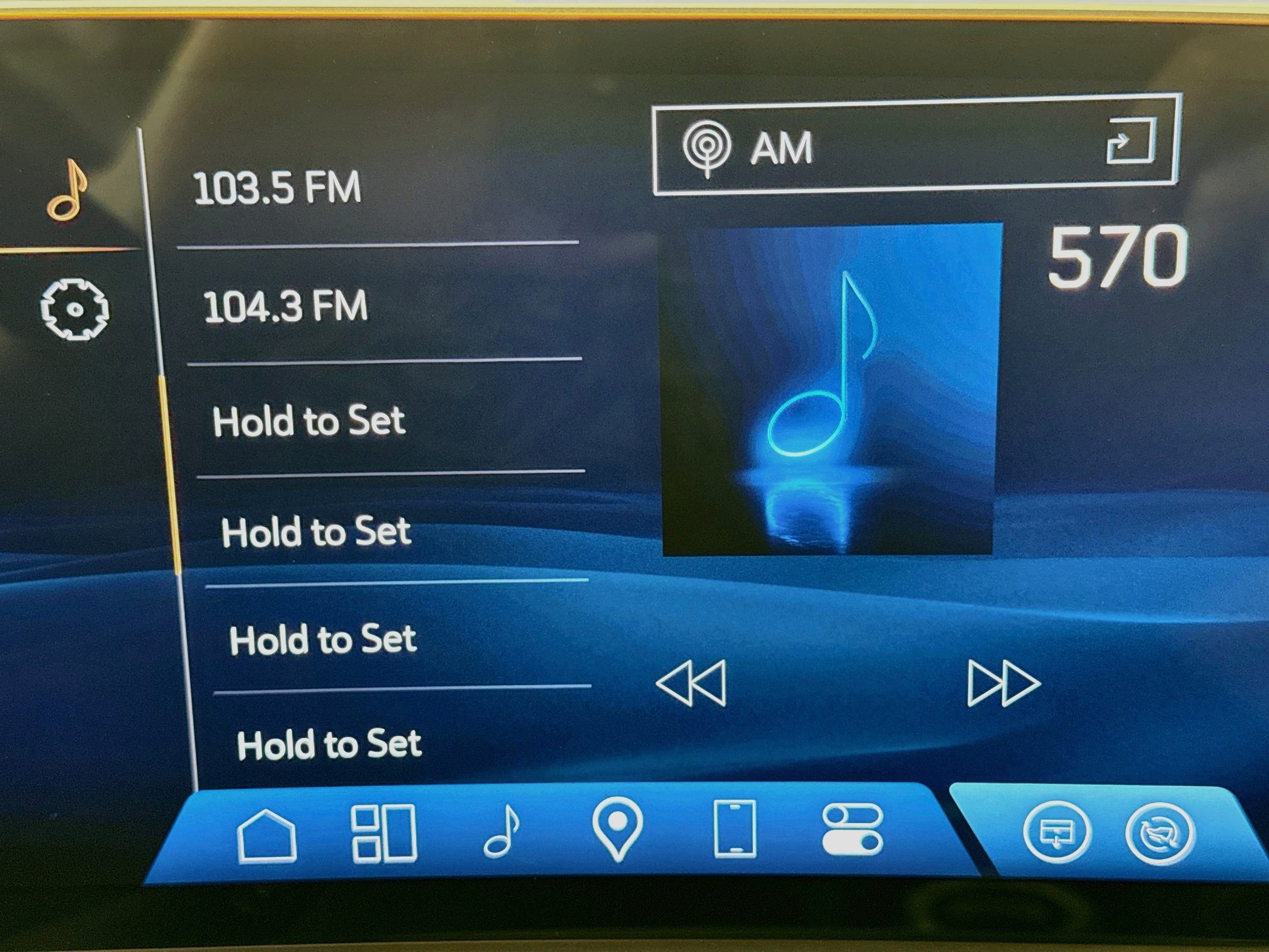 Used 2025 Cadillac Lyriq Sport AWD/4WD image 17