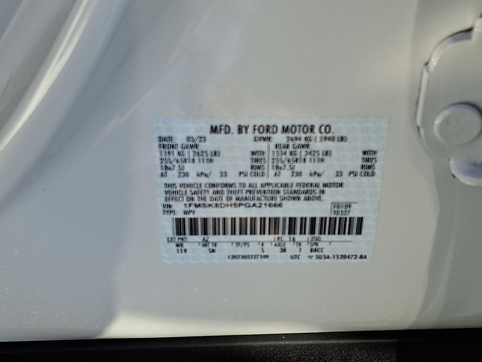 Used 2023 Ford Explorer XLT w/ Equipment Group 202A image 28