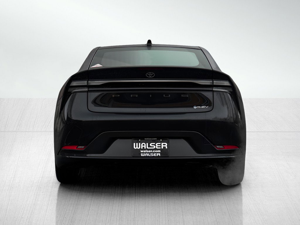 New 2026 Toyota Prius Plug-In Hybrid image 5