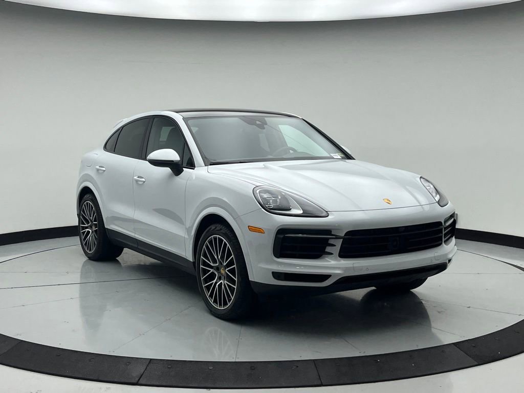 Used 2023 Porsche Cayenne Coupe image 9