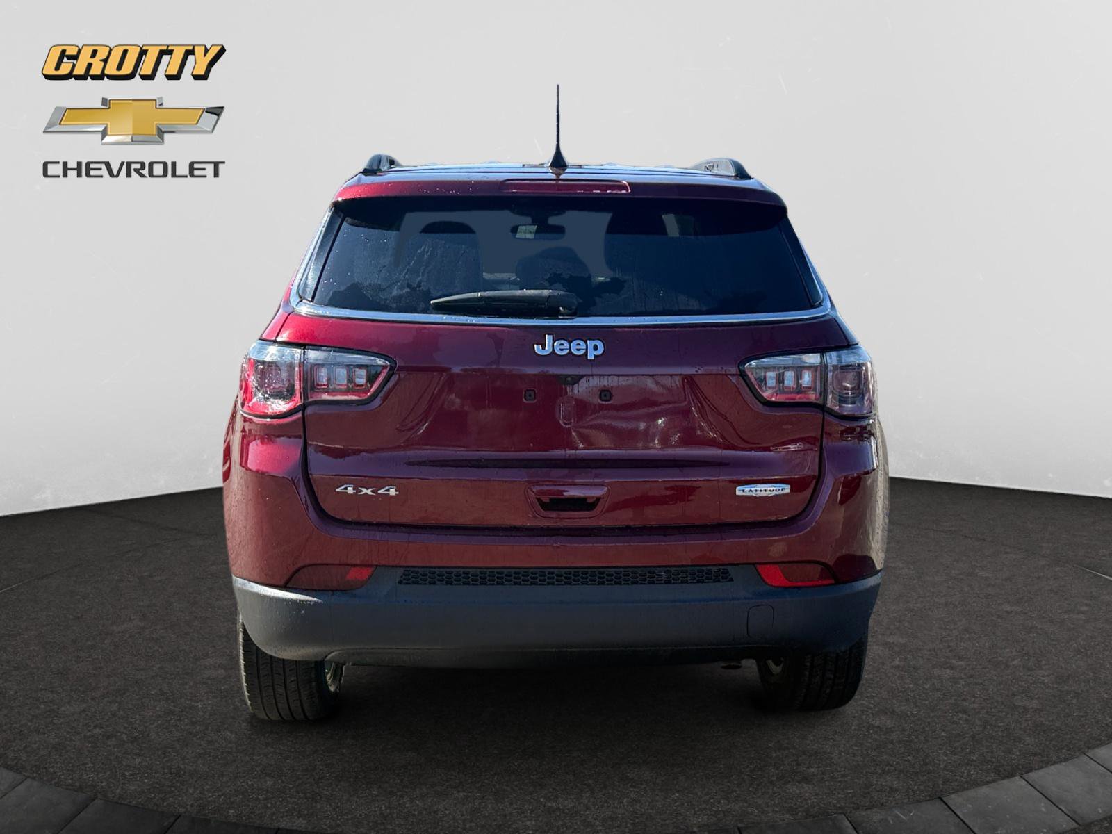 Used 2021 Jeep Compass Latitude AWD/4WD image 4