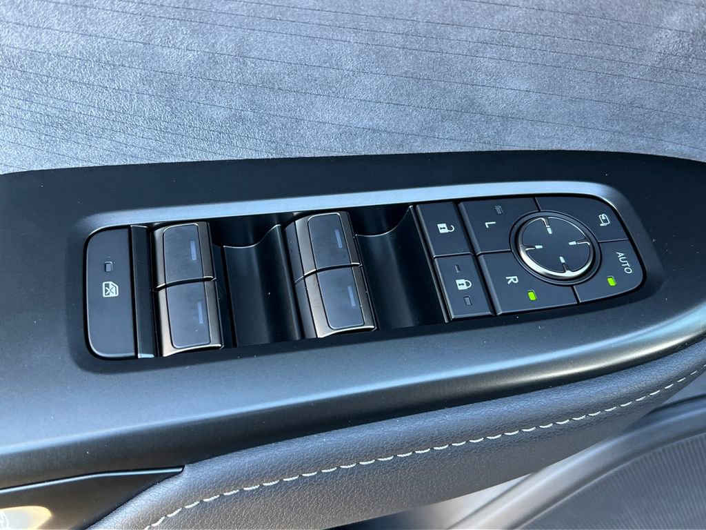 New 2026 Lexus RZ 450e AWD image 11