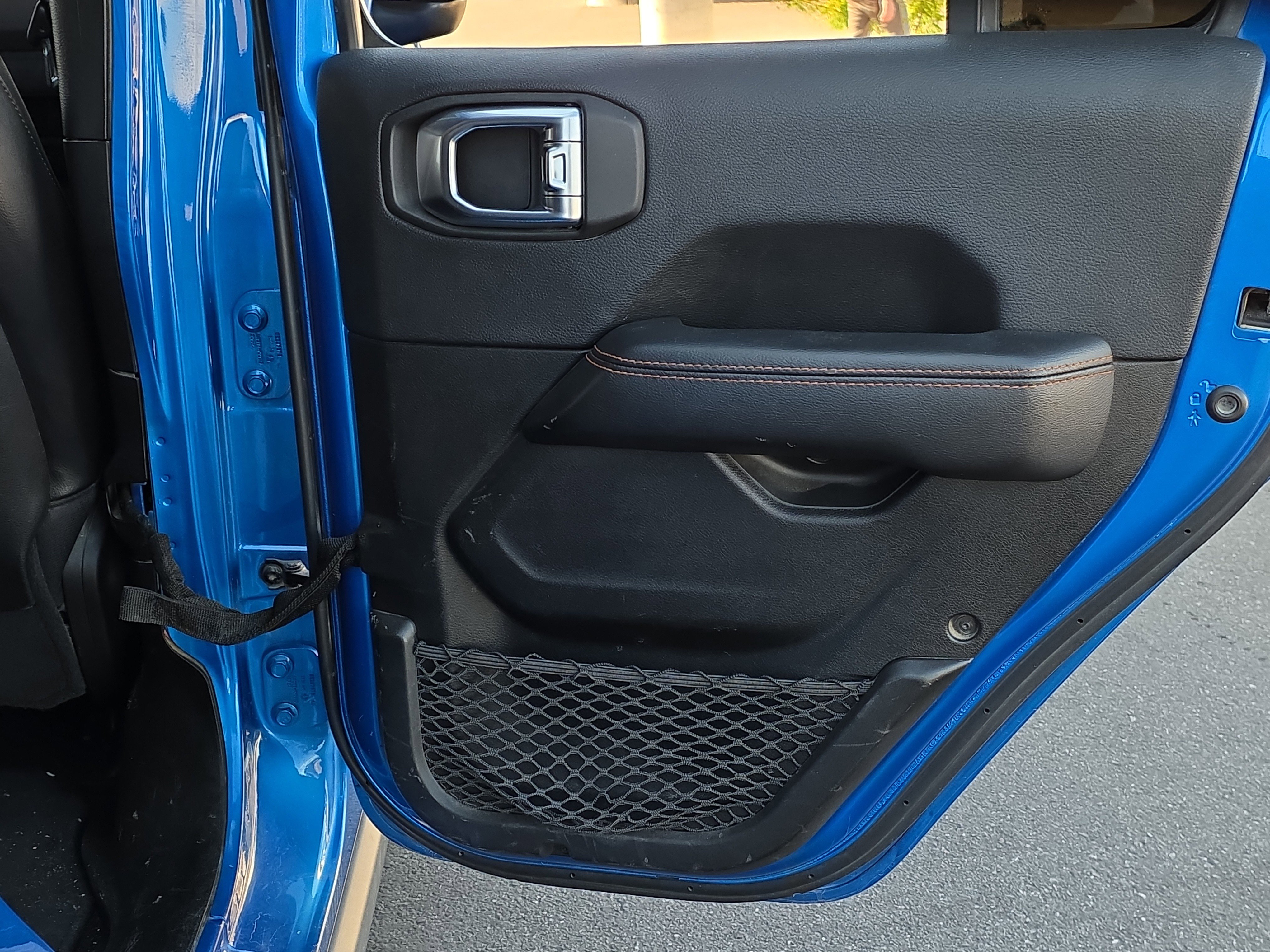 Used 2022 Jeep Gladiator Mojave w/ Cold Weather Group image 30