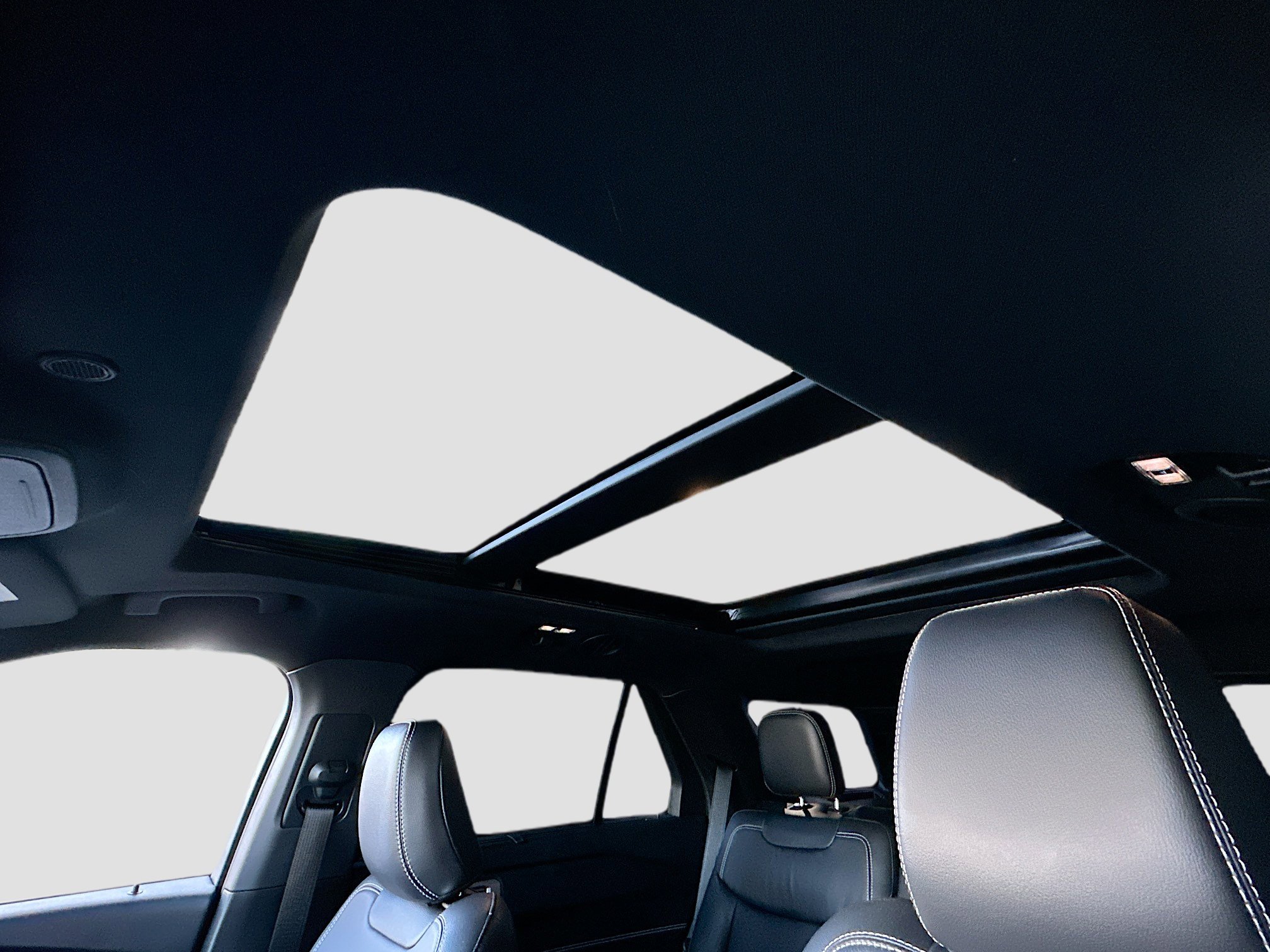 Used 2023 Ford Explorer ST w/ Equipment Group 401A image 23