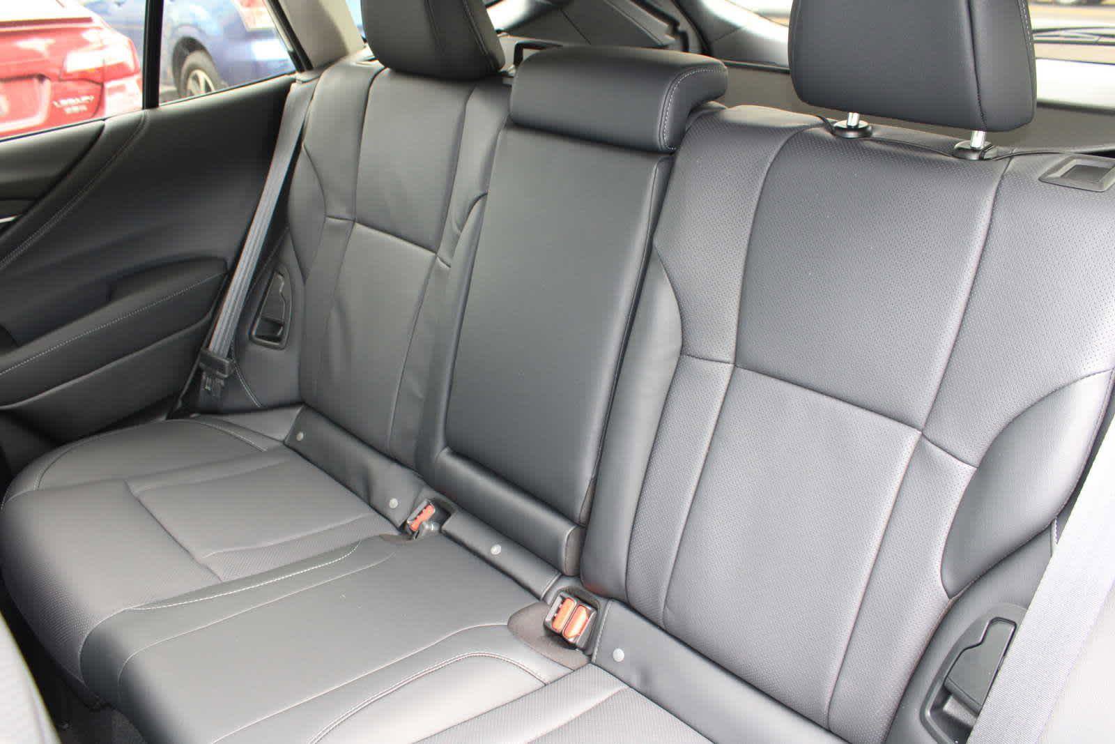 Used 2025 Subaru Outback Limited image 19