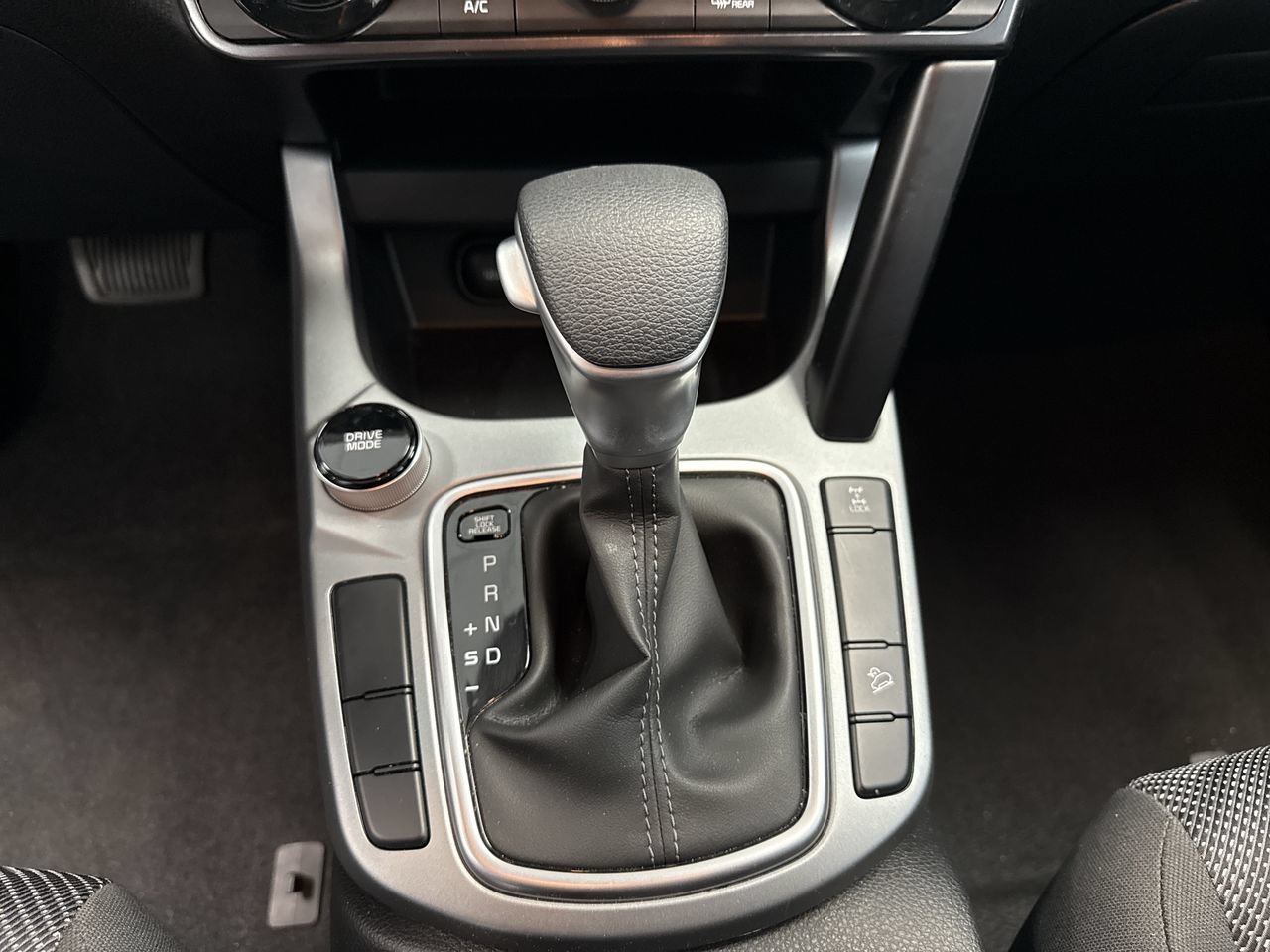 Used 2026 Kia Seltos LX AWD/4WD image 21
