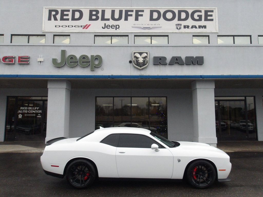 Used 2023 Dodge Challenger SRT Hellcat image 1