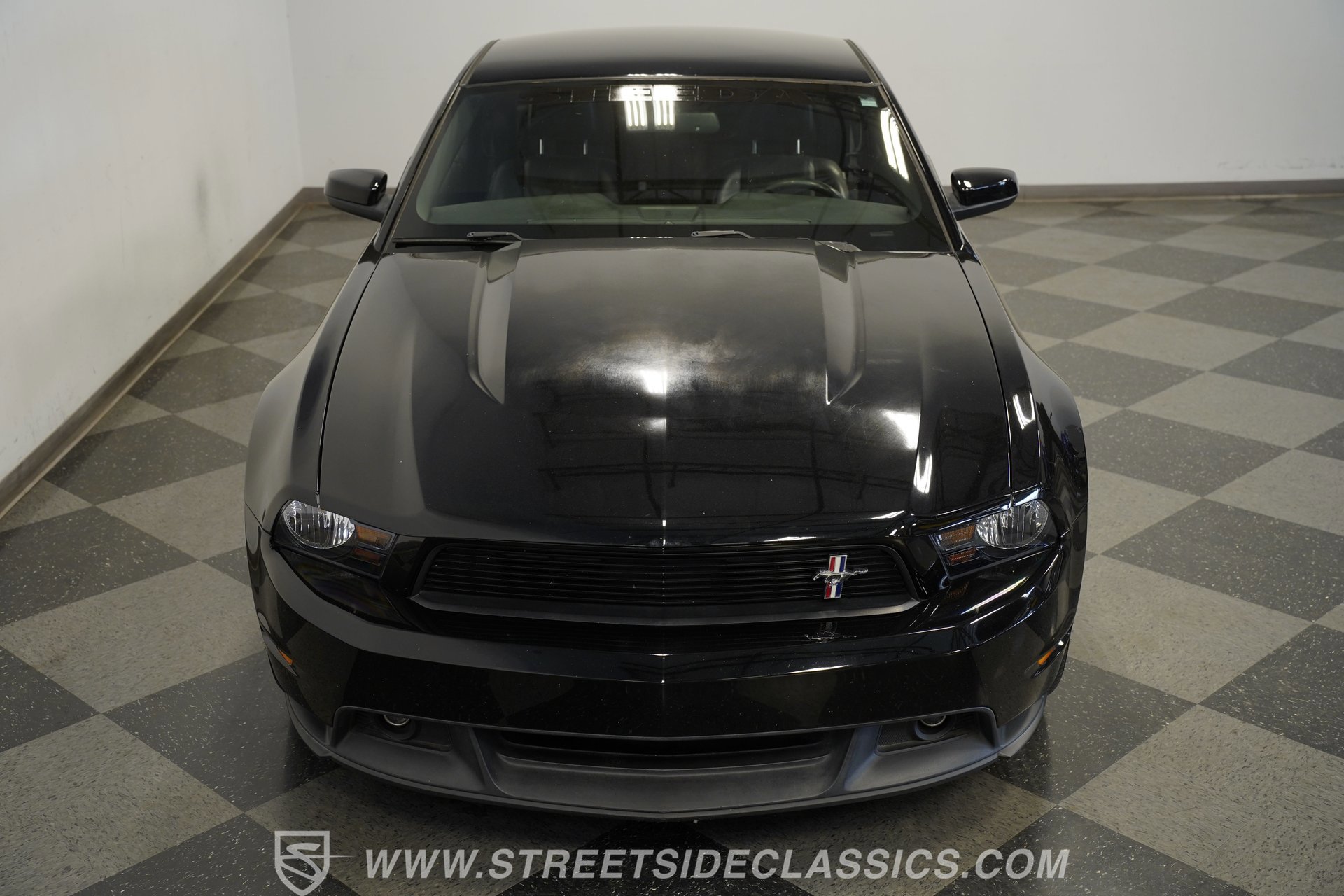 Used 2012 Ford Mustang GT Premium image 37