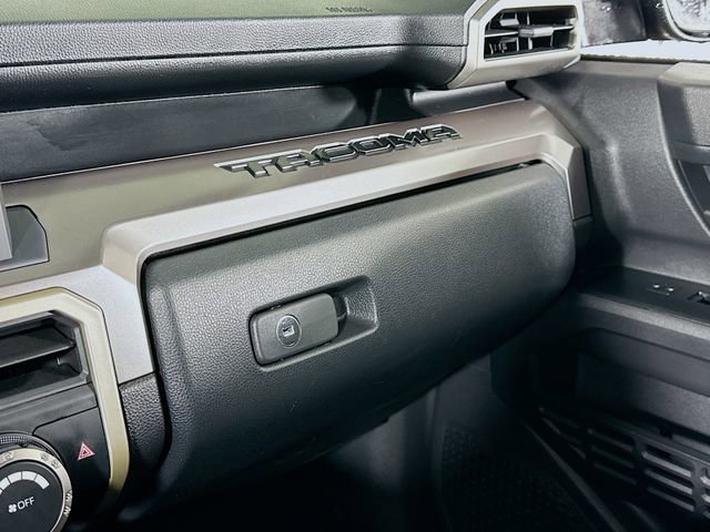 Used 2024 Toyota Tacoma TRD Off-Road image 18