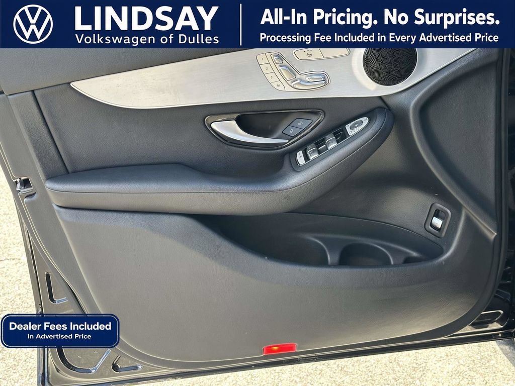 Used 2019 Mercedes-Benz GLC 300 4MATIC image 9