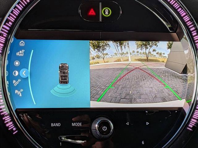 Used 2024 MINI Cooper Cooper image 13