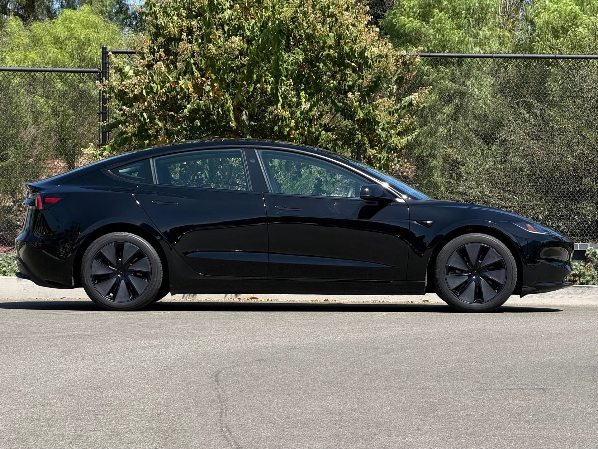Used 2025 Tesla Model 3 RWD image 8