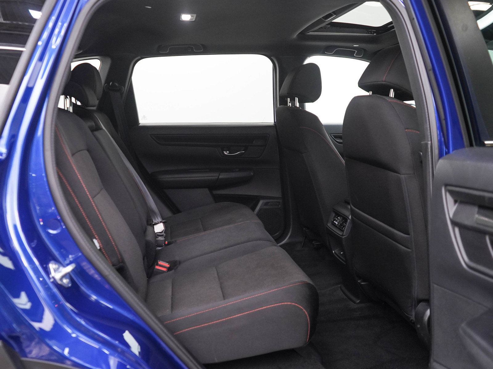 Used 2025 Honda CR-V Sport image 12