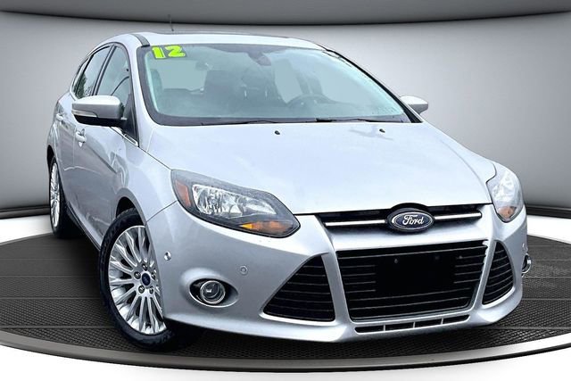 Used 2012 Ford Focus Titanium FWD image 3