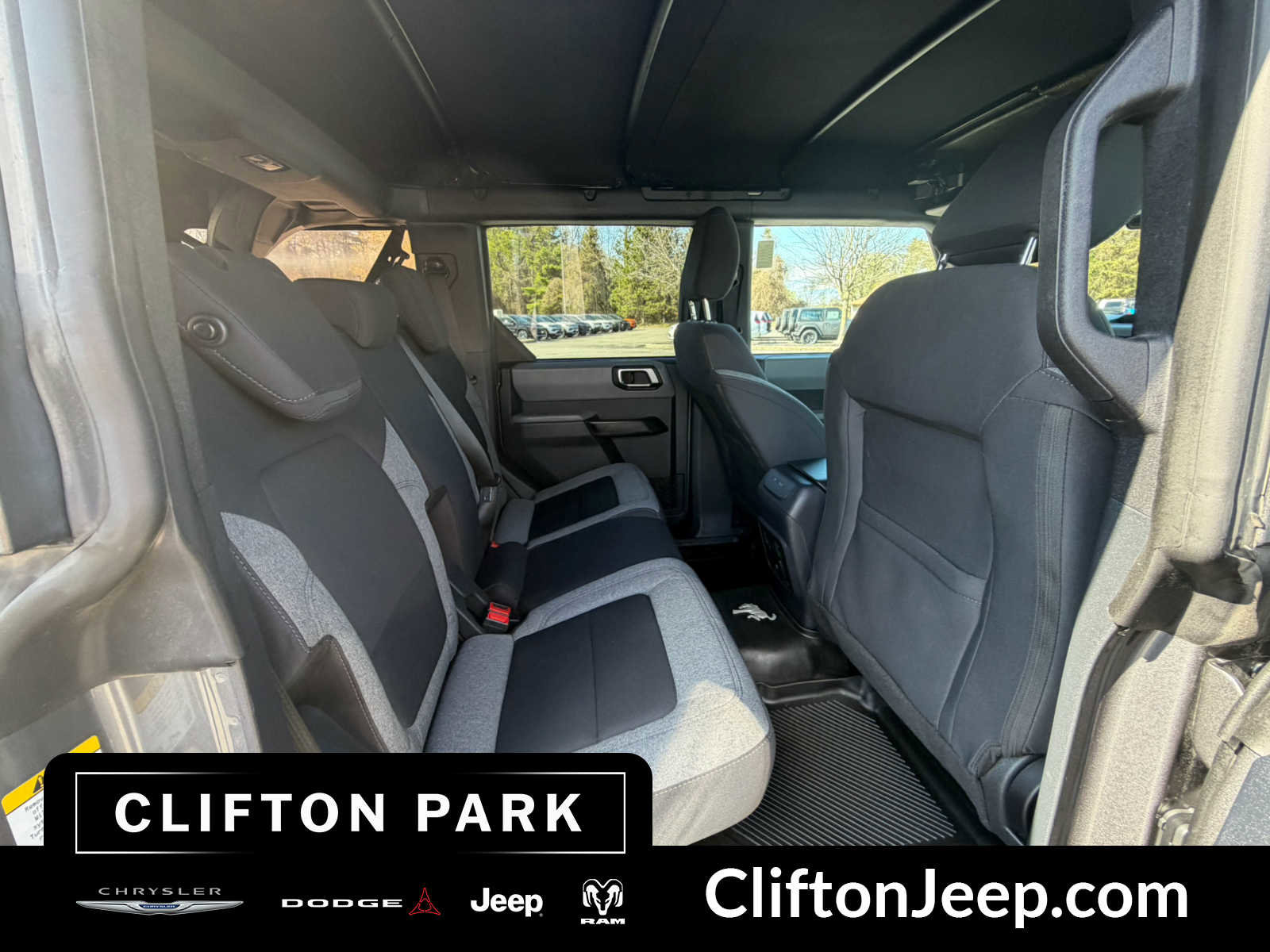 Used 2022 Ford Bronco Big Bend AWD/4WD image 17