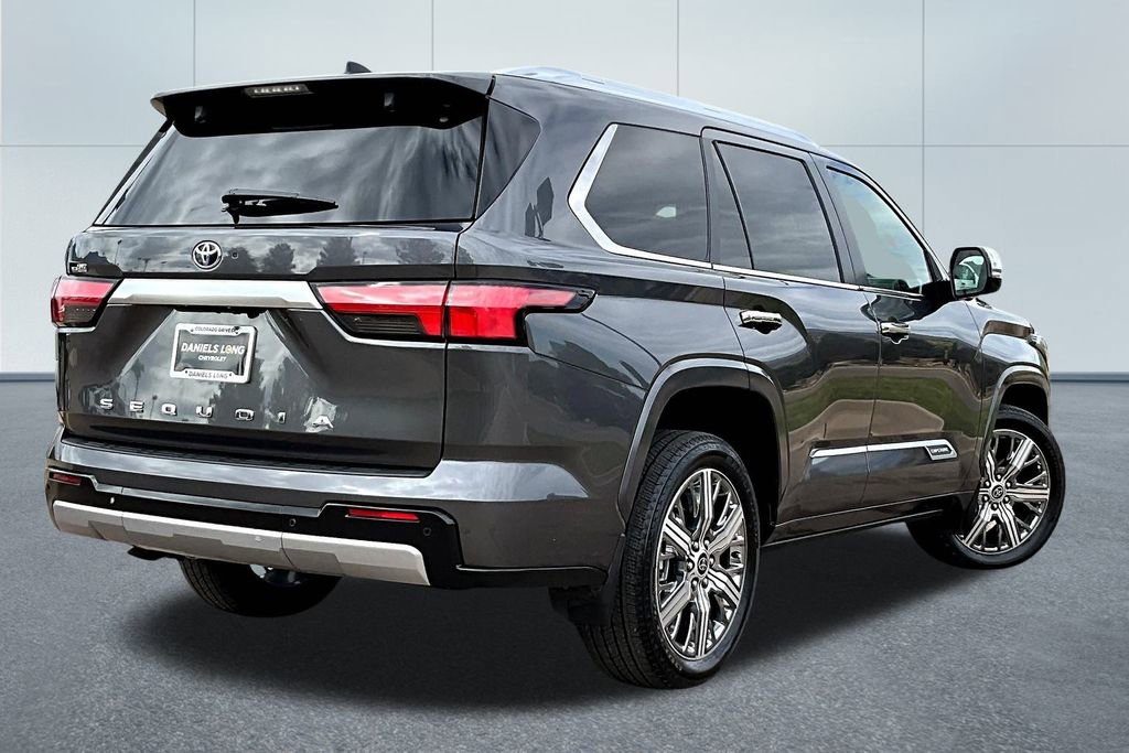 Used 2024 Toyota Sequoia Capstone image 2