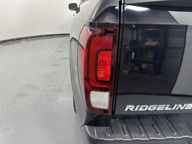 Used 2023 Honda Ridgeline RTL-E image 32