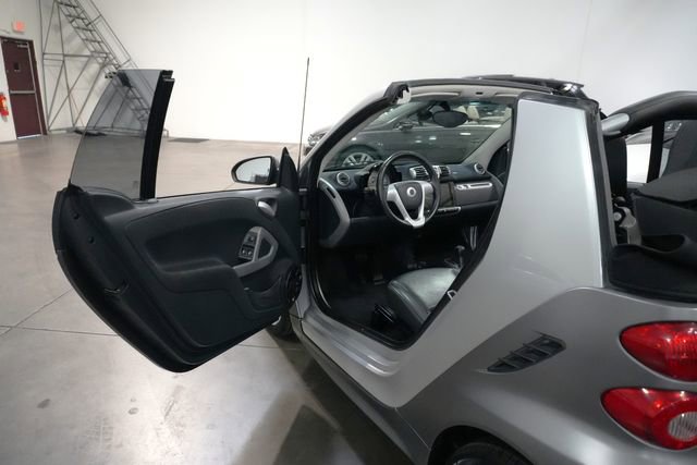 Used 2013 smart fortwo passion image 13