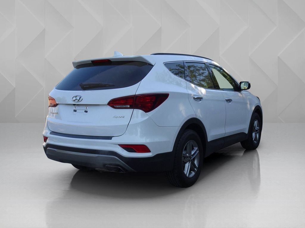 Used 2018 Hyundai Santa Fe Sport w/ 2.4L Value Package 02 FWD image 5