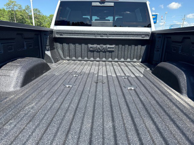New 2026 GMC Sierra 2500 AT4 AWD/4WD image 19